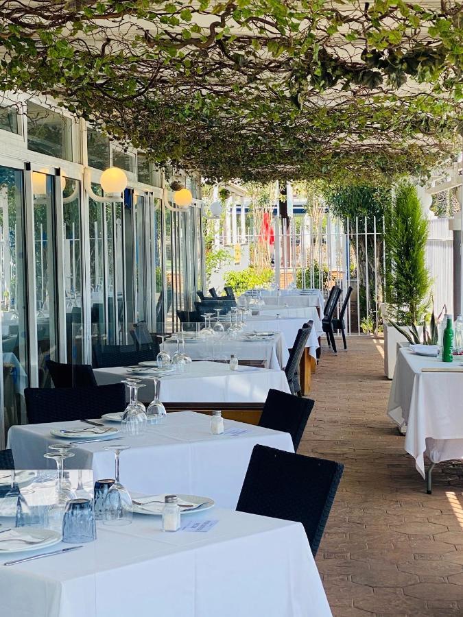 Hotel Playa Canet Канет-де-Беренгер Экстерьер фото